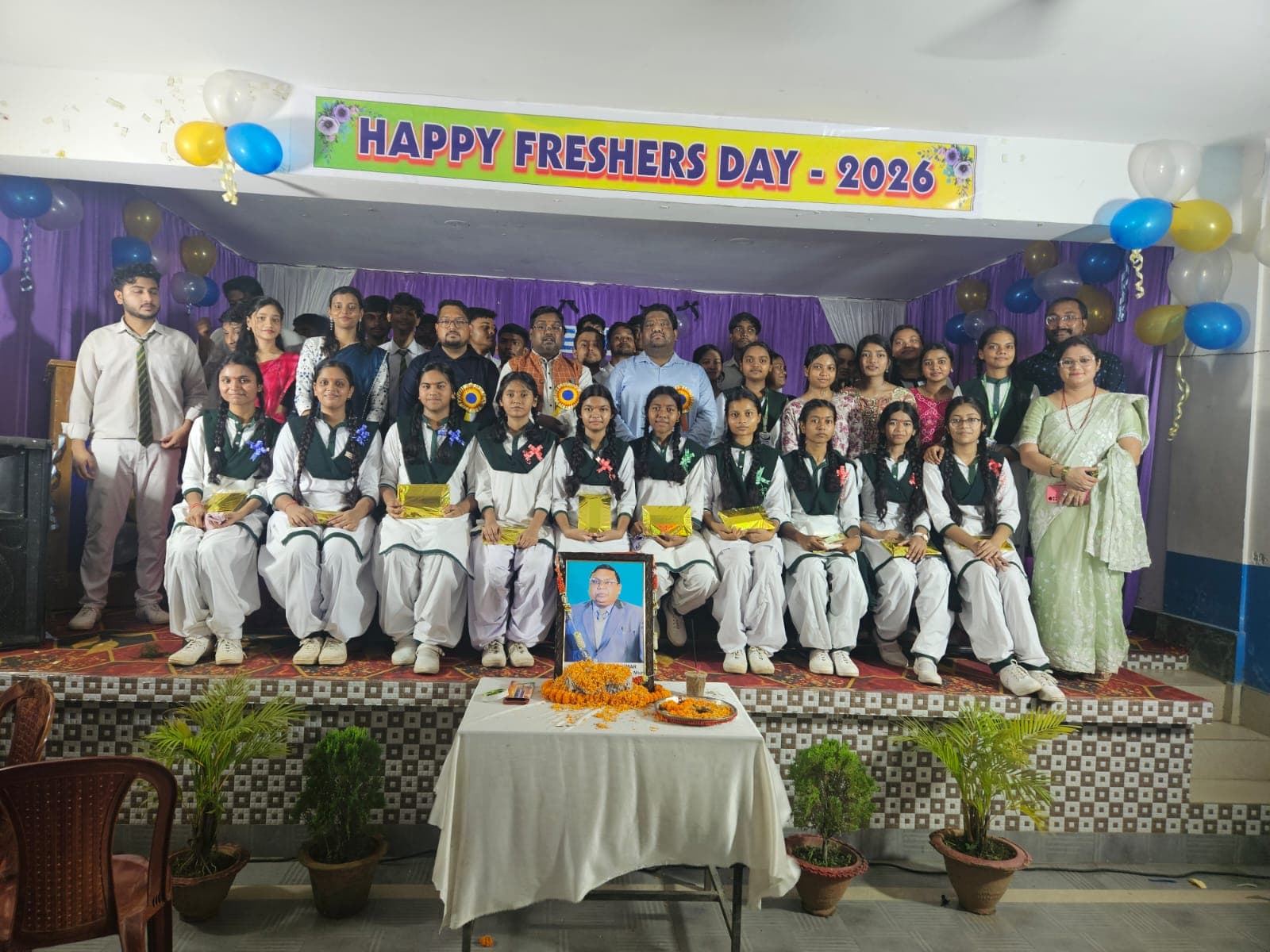 संत माईकल +2 स्कूल,मुरी में फ्रेशर्स डे का हुआ आयोजन - header image