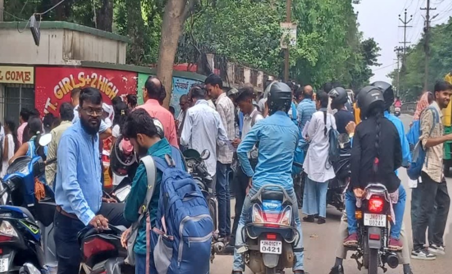 झारखंड पॉलिटेक्निक प्रवेश परीक्षा 12 को, 81 केंद्रों पर 42 हजार अभ्यर्थी देंगे परीक्षा - header image